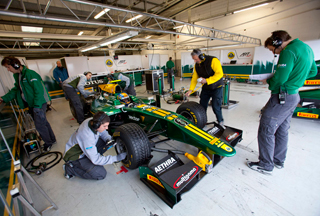 Suma Esteban ms experiencia en la Serie GP2