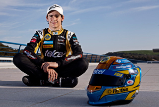 Llega Esteban a Barcelona para el segundo entrenamiento oficial de la GP2 2012